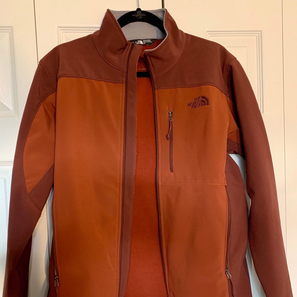 THE NORTH FACE Apex Thermal Jacket